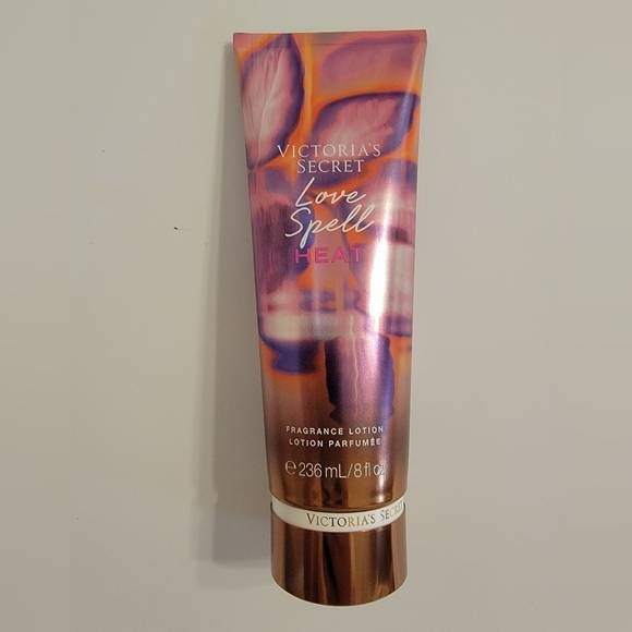 Victoria's Secret Love Spell "Heat" Body Lotion - Picture 1 of 2